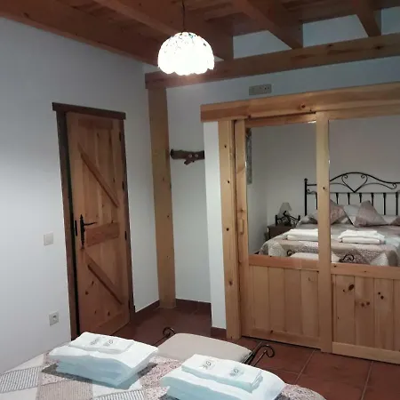 El Rondillo De Gredos Hoyos del Collado