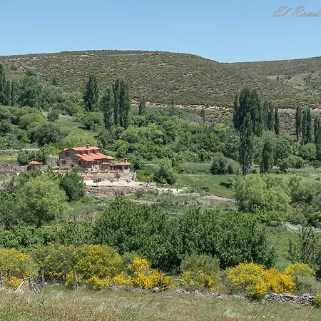 El Rondillo De Gredos Hoyos del Collado