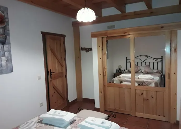 El Rondillo De Gredos Hoyos del Collado