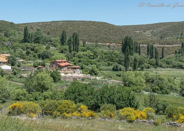 El Rondillo De Gredos Hoyos del Collado