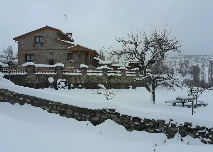 El Rondillo De Gredos Hoyos del Collado
